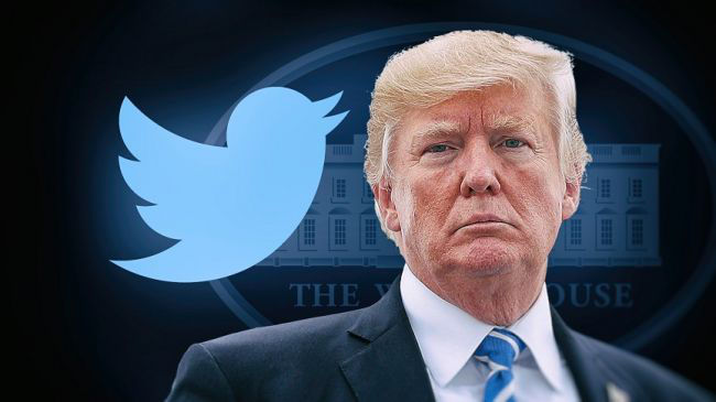 Маск восстановил аккаунт Трампа в Twitter.