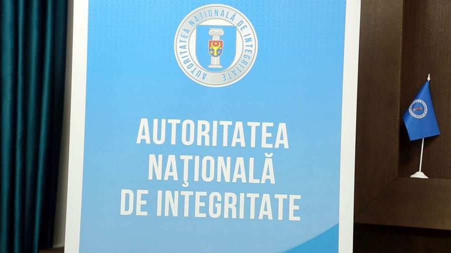 Avere nejustificată de peste 715.000 lei, depistată la un angajat din cadrul Serviciului Vamal.