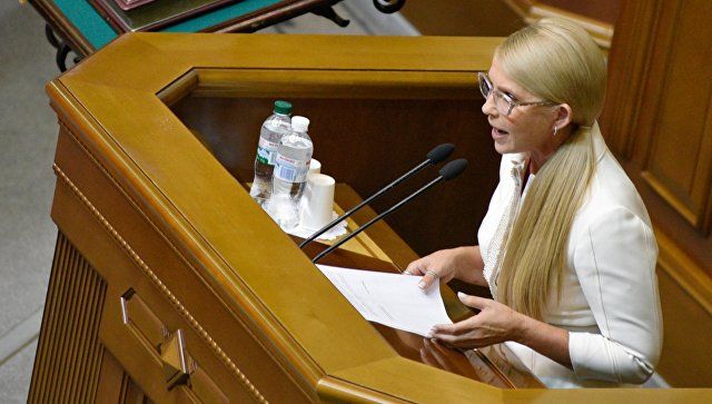 Тимошенко требует от Порошенко остановить рост цен на газ для населения.