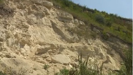 Un bărbat în vârstă de 57 de ani, din satul Vadul-Raşcov, raionul Şoldăneşti, a murit strivit de pietre.