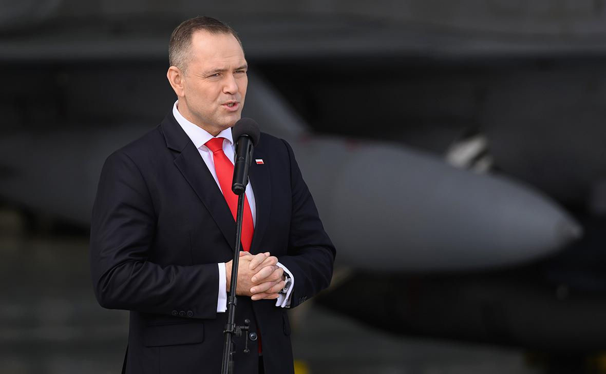 Президент Польши разрешил ввести в страну войска НАТО.