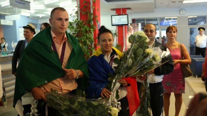 Анатолий Кырыку и Кристина Йову получили в 2012 году от правительства Молдовы по 80 тысяч евро.