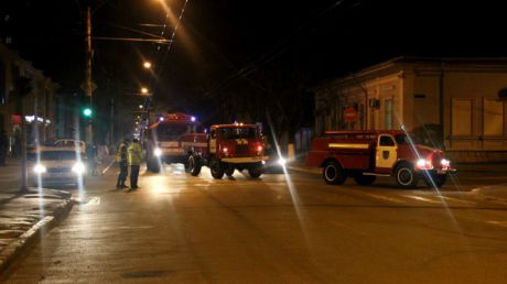Столичные жители были удивлены такому скоплению спецмашин в центре Кишинёва.