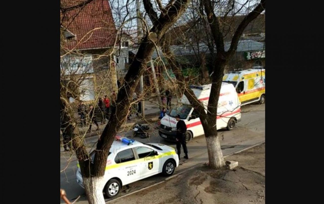 31-летняя пассажирка мотоцикла, пострадавшая в аварии рядом с кафе «Тополя», умерла в минувшую субботу.