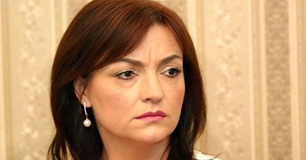 ВСМ одобрил отставку задержанной судьи АП Людмилы Оуш.