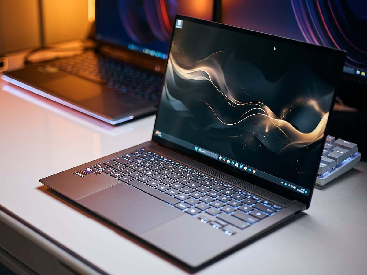 Мировой рынок ноутбуков ждет рост цен до 40%.