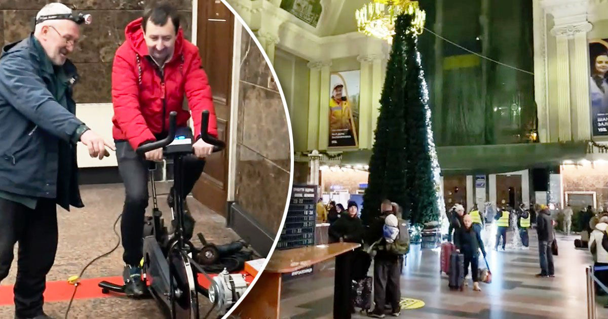 На вокзале в Киеве новогоднюю елку можно подсветить благодаря механическому генератору с педалями.