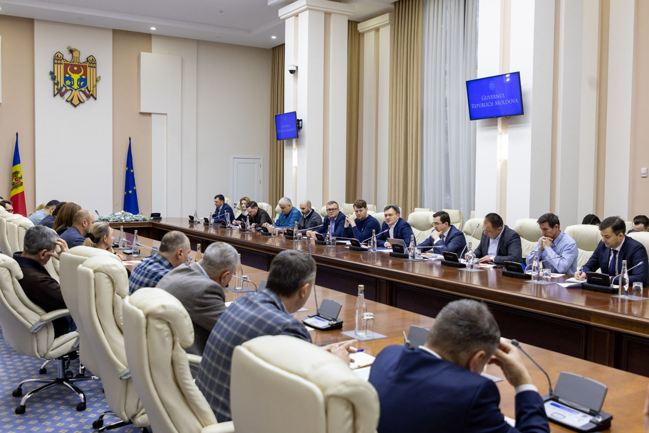 Guvernul pregătește un program de compensații pentru mediul de afaceri.