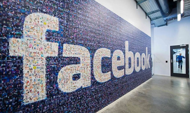 Facebook предоставит оплачиваемый отпуск жертвам насилия.