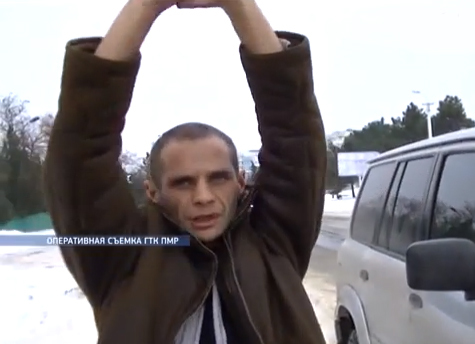 Решения суда мужчина будет дожидаться за решеткой.