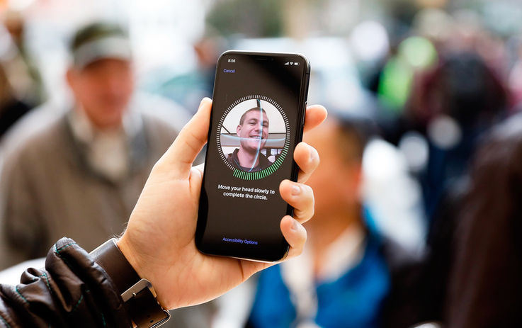 Студент требует с Apple $1 млрд за ошибку системы распознавания лиц