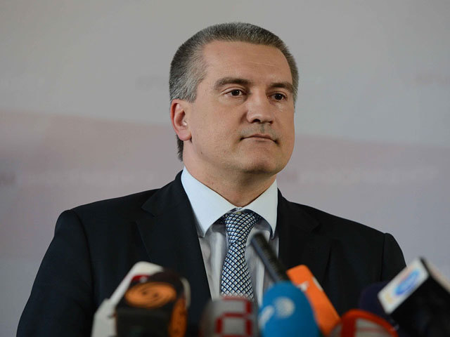 Накануне Аксенов сообщил журналистам, что Россия подписала контракт с Украиной о транзите электроэнергии на территорию Крыма.