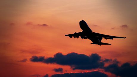 Mai mulţi sportivi ruşi, arestați pentru ce au făcut la bordul unui avion. Foto: geektimes.ru