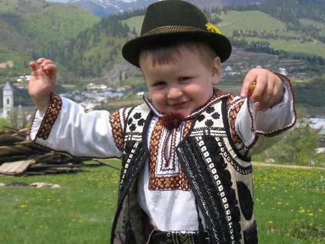 Cum apreciaţi imaginea ţării în străinătate? Este astăzi mai uşor să găseşti un loc de muncă bine plătit în Moldova?