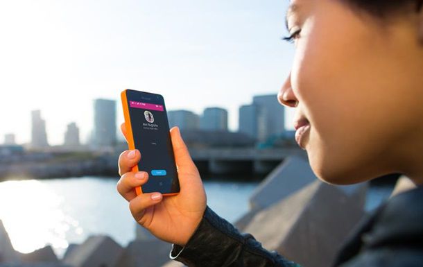 Компания Microsoft продолжает линейку “антикризисных” гаджетов новой Lumia 430.