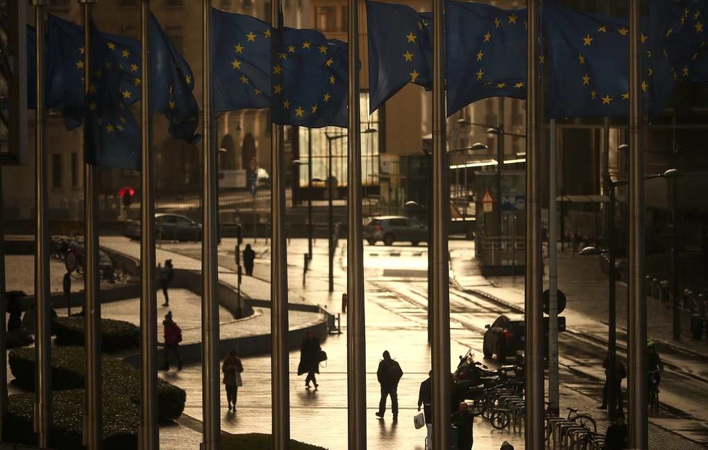 Послы ЕС утвердили четвертый пакет санкций против России.