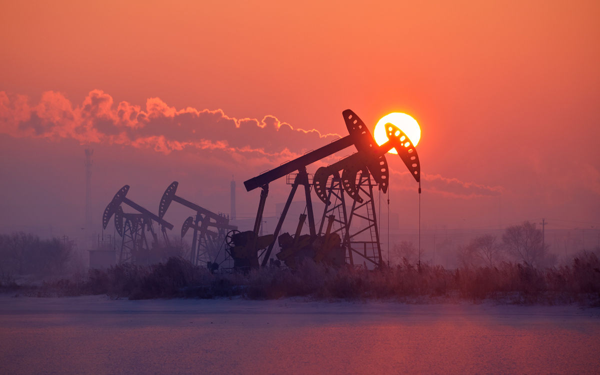 За минувшую неделю Brent подешевела на 1,5%, WTI - на 1,4%.