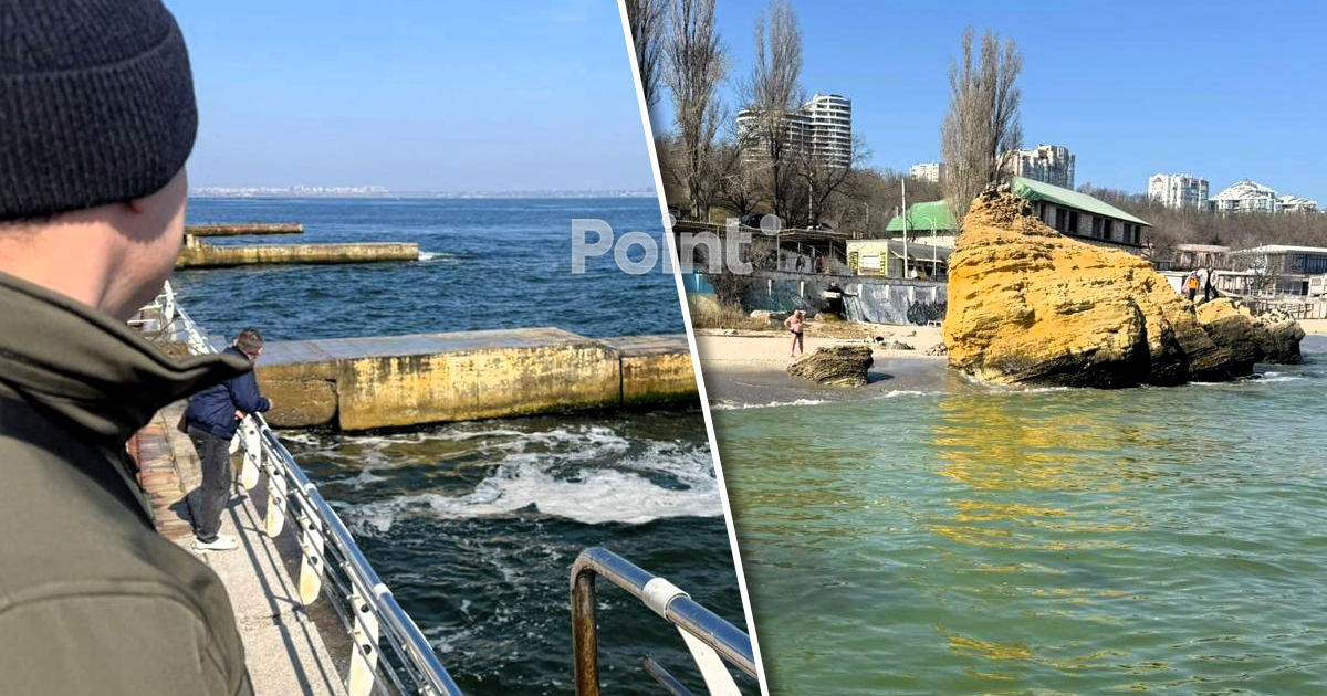Пляжи Одессы затянуло масляной пленкой.