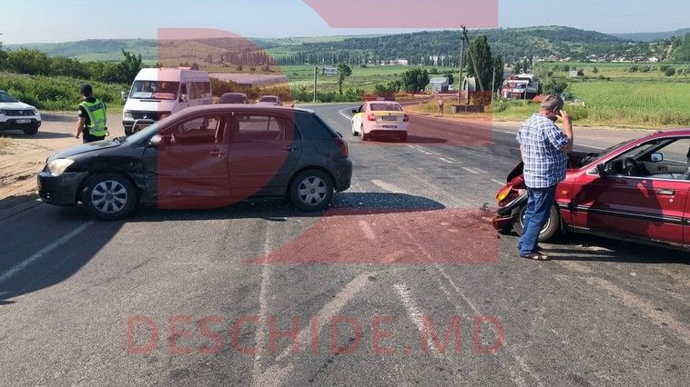 В ДТП в Яловенском районе пострадал мужчина.