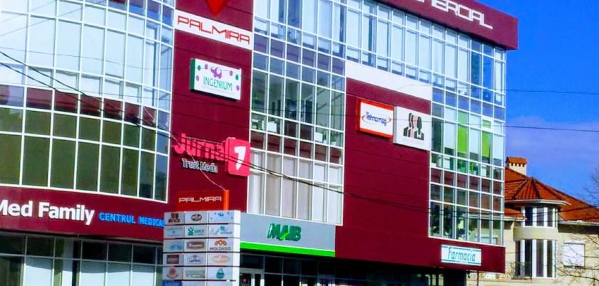 Site-ul postului Jurnal TV, plasat pe același server cu resurse porno. Foto: today.md