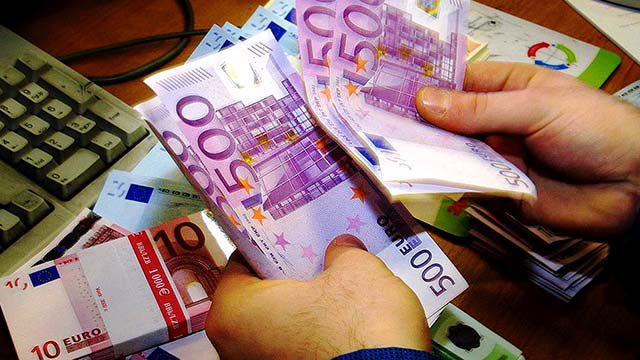 2015 году в Евросоюзе было выявлено рекордное количество фальшивых банкнот.
