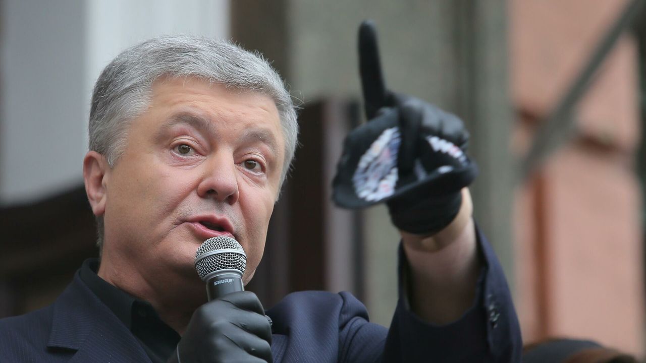 Порошенко обвинил Россию в захвате Азовского моря.