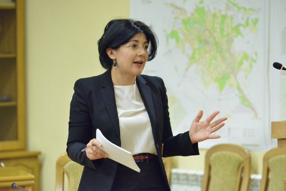 Раду: Будет необходимо ликвидировать многие муниципальные предприятия