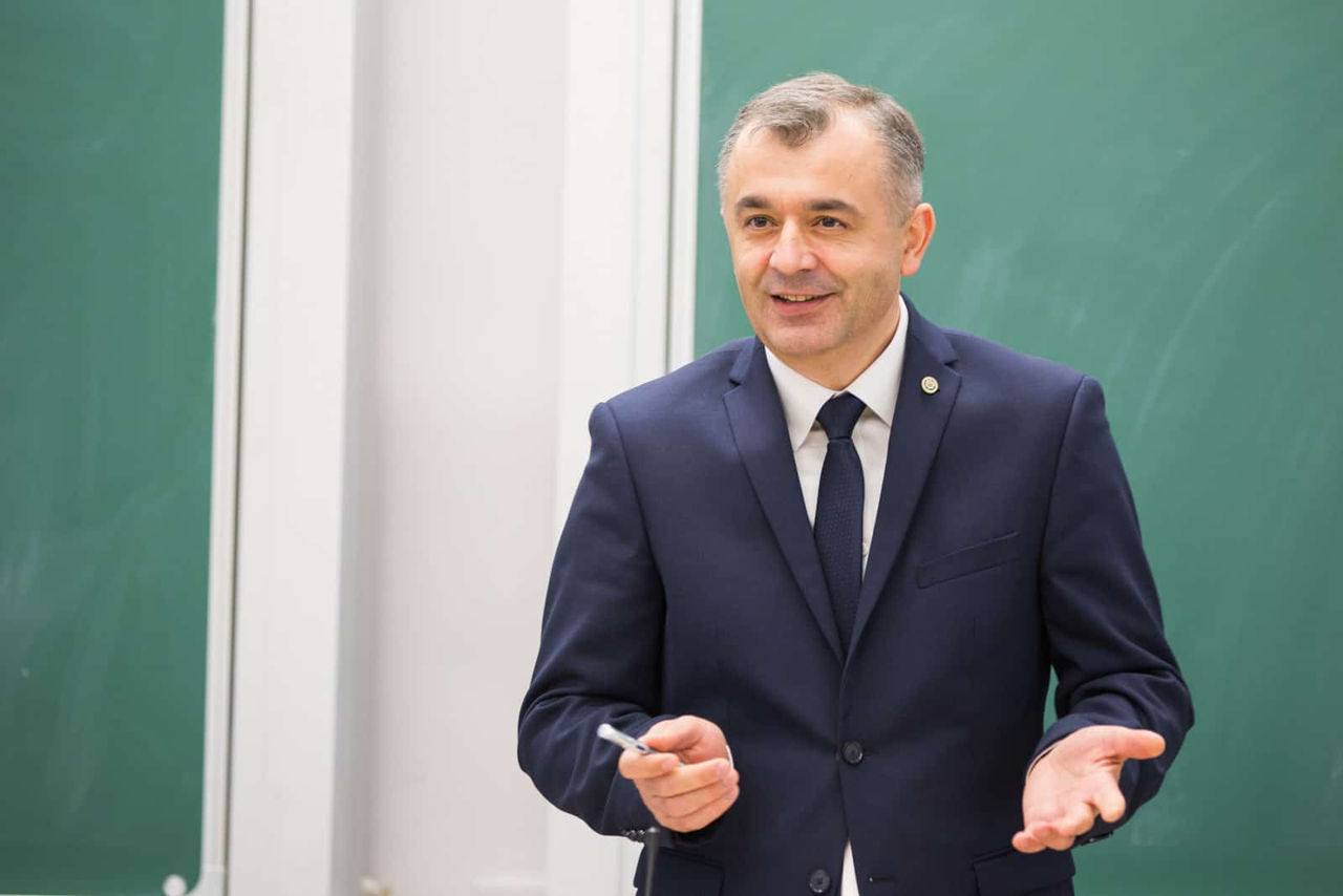 Chicu, despre chatul deputaților PAS: „Kenții” au provocat mai mult interes decât ieșirea „mamei” lor.