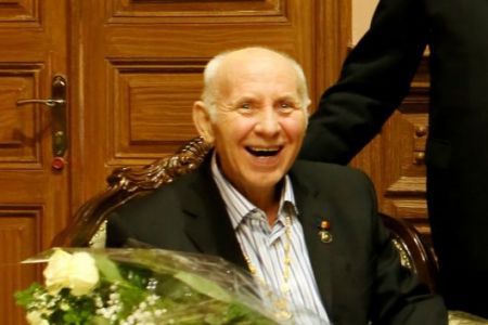 Gheorghe Urschi îşi sărbătoreşte astăzi ziua de naştere. Umoristul a împlinit 67 de ani.