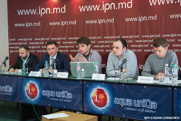 Mișcarea Civică „Tinerii Moldovei” susține că datele recensământului din 2014 au fost fraudate. Foto: ipn.md/Elena Covalenco