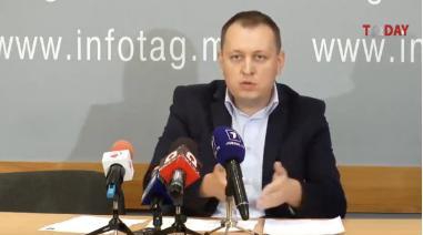 Григорий Петренко представил фото и документы, показывающие, что Владимир Плахотнюк владеет элитной недвижимостью во Франции.
