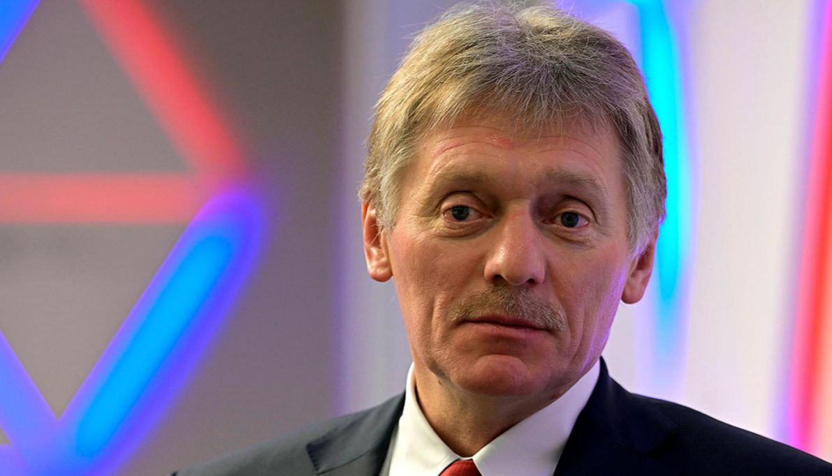 Песков: Путин не планирует вводить военное положение.