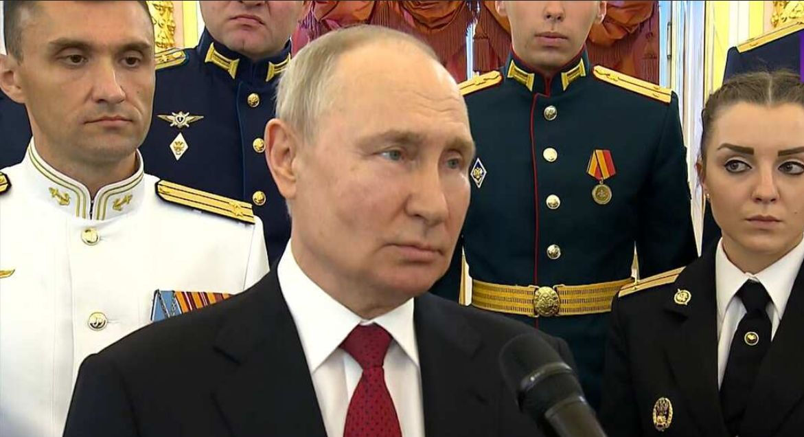 Путин: ВСУ понимают, что у них нет шансов против ВС РФ.