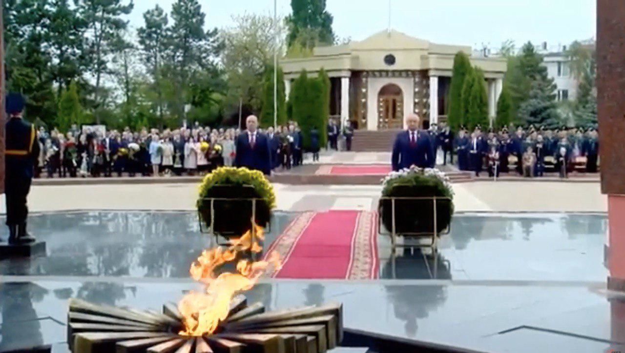 Додон почтил память погибших за освобождение Молдовы воинов на мемориале “Вечность”.