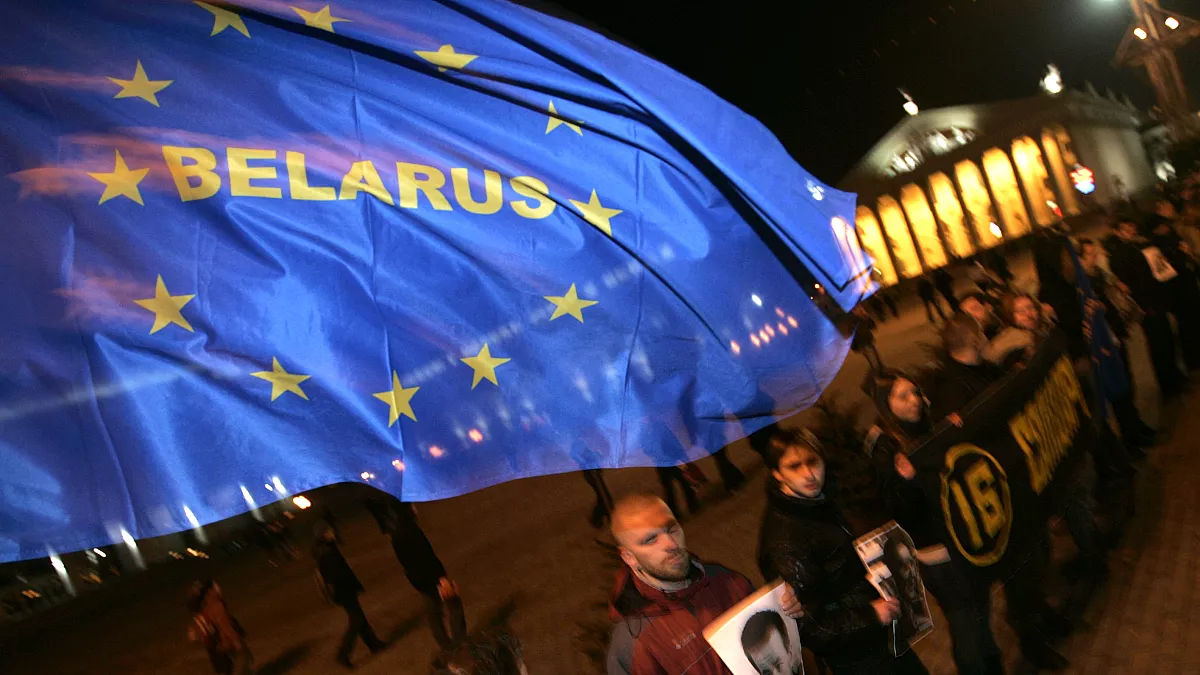 Евросоюз продлил санкции против Беларуси еще на год.