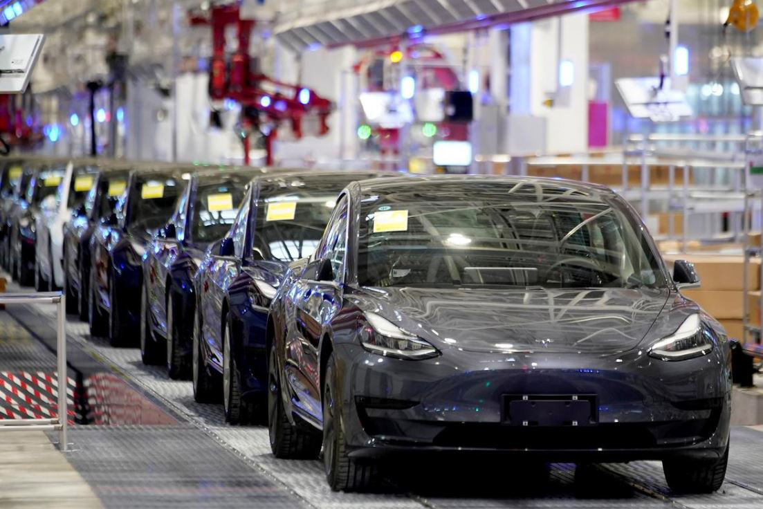 Продажи собранных в Китае электромобилей Tesla превысили 56,5 тысяч.