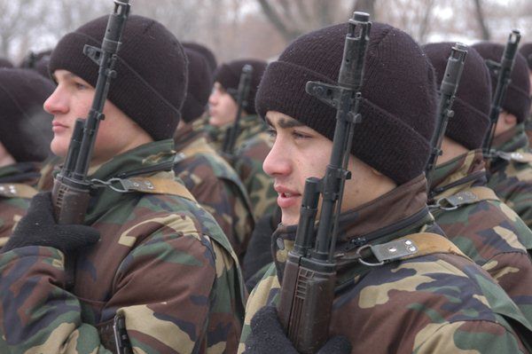 Anularea serviciului militar obligatoriu. Ce spun deputații. Foto: Particip.gov.md