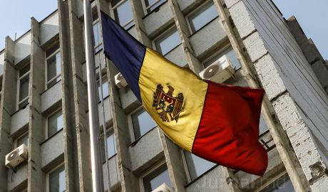 Кресло главы Нацбанка является вакантным с сентября прошлого года.