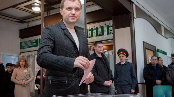 Сторонники приднестровского лидера Евгения Шевчука намерены добиваться отмены итогов выборов.