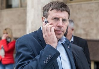 Judecătorii i-au permis lui Chirtoacă să plece la funeraliile Regelui Mihai al României.