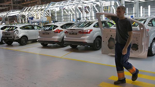 Ford потратит $200 млн на выплаты поставщикам и увольняемым сотрудникам.