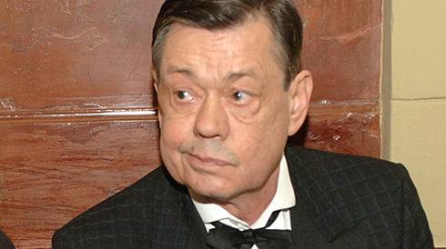 71-летний известный артист был госпитализирован в одну из лучших столичных клиник.