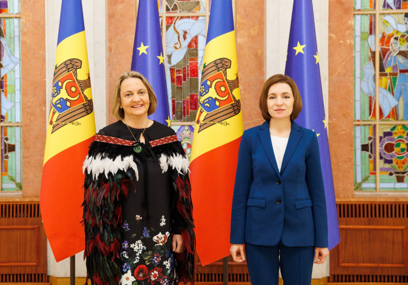 Майя Санду приняла верительные грамоты послов.