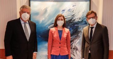 В администрации президента сообщили о расходах на визит Санду в Берлин.