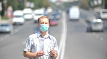 Кроме комфорта и достатка у технического прогресса есть еще одно «достоинство» ― он подло и незаметно приводит в города элегантную даму в черном с острой и длинной косой. Фото: Константин Григорицэ