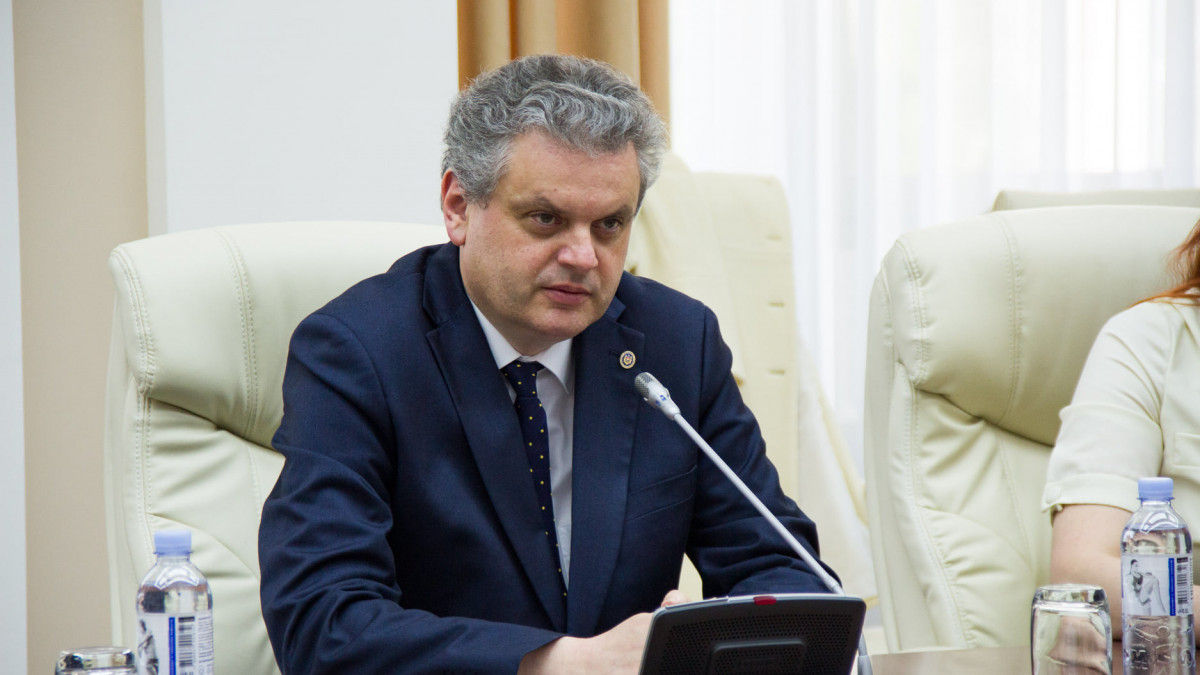 Вице-премьер по вопросам реинтеграции Олег Серебрян.
