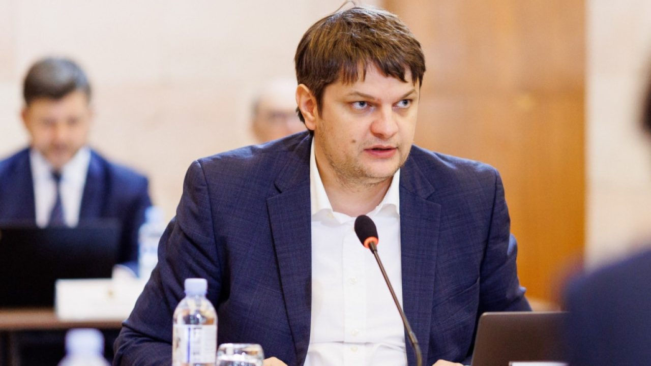 Министр инфраструктуры и регионального развития Молдовы Андрей Спыну.