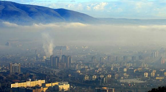 Măsuri de urgență în Macedonia, pentru a face față smogului dens. Foto: digi24.ro