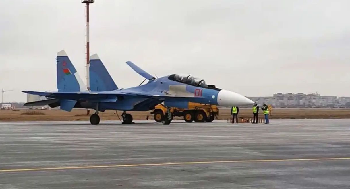 ГУР: Истребитель Су-30 и три локомотива уничтожены в России.