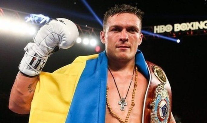 Киев упрекнул украинского чемпиона за бой в России.